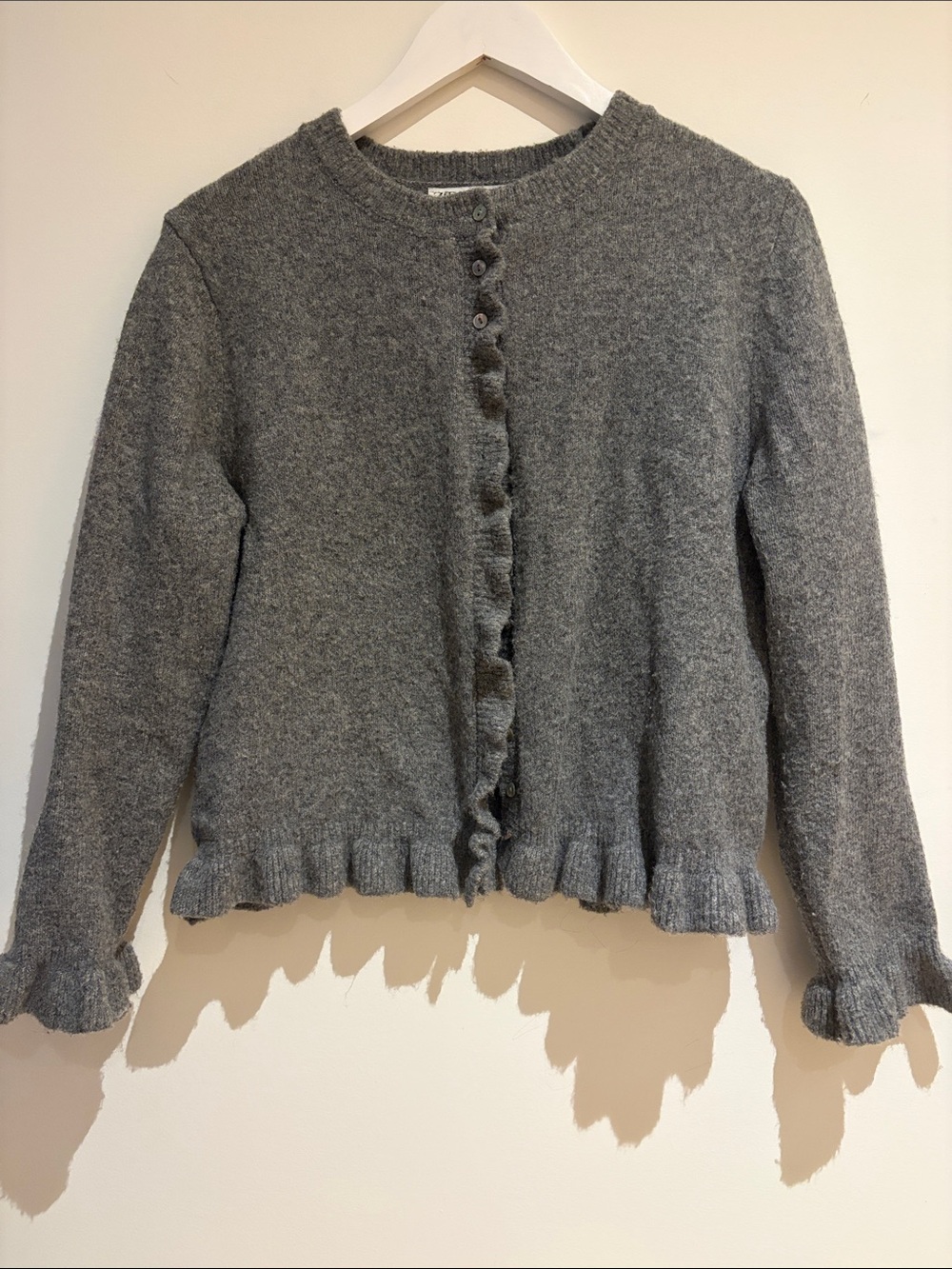 Zara Grey Ruffle-Trim Button Cardigan (Size: L)